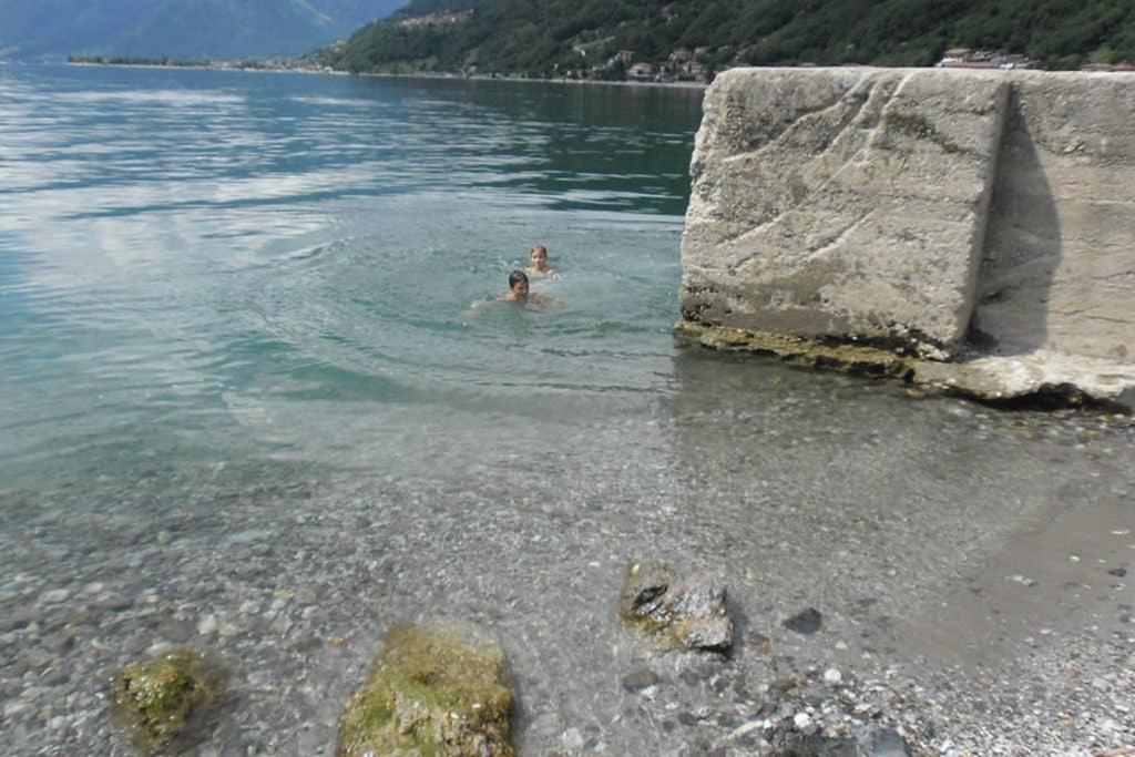 Favoloso Appartamento Fronte Lago, Gera Lario Exterior photo